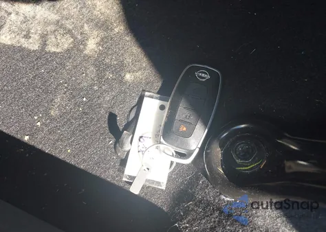 2023 Nissan Kicks Sv Xtronic Cvt z USA, uszkodzony, nr VIN 3N1CP5CV8PL566338